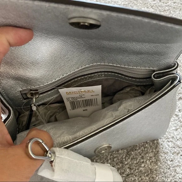Michael Kors mini Ava crossbody bag NWT sliver